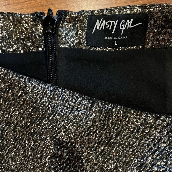 Nasty Gal Gold Textured Skirt - Picture 3 of 5